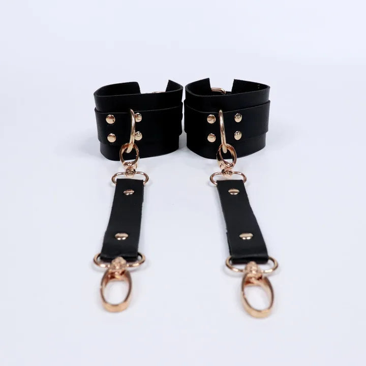 Bdsm Full Body Harness. 17 Styles And  HandCuffs